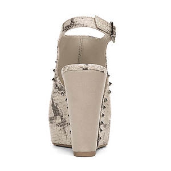 NWT Carlos by Carlos Santana Marcia Womans Wedge - Picture 4 of 11